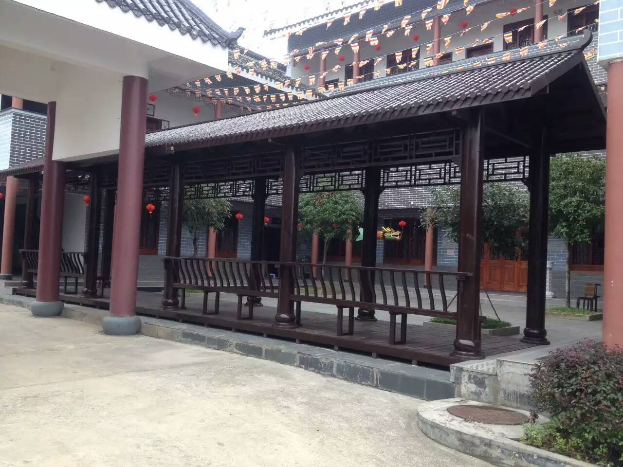 长沙防腐木廊道 长沙防腐木廊道