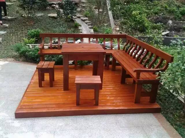 防腐木休闲平台.jpg 防腐木休闲平台.jpg