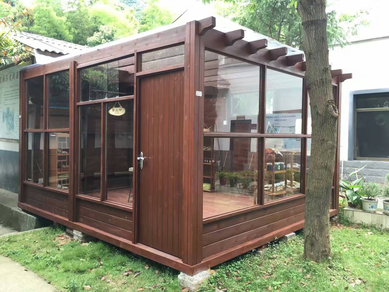 阳光屋.jpg 阳光屋.jpg