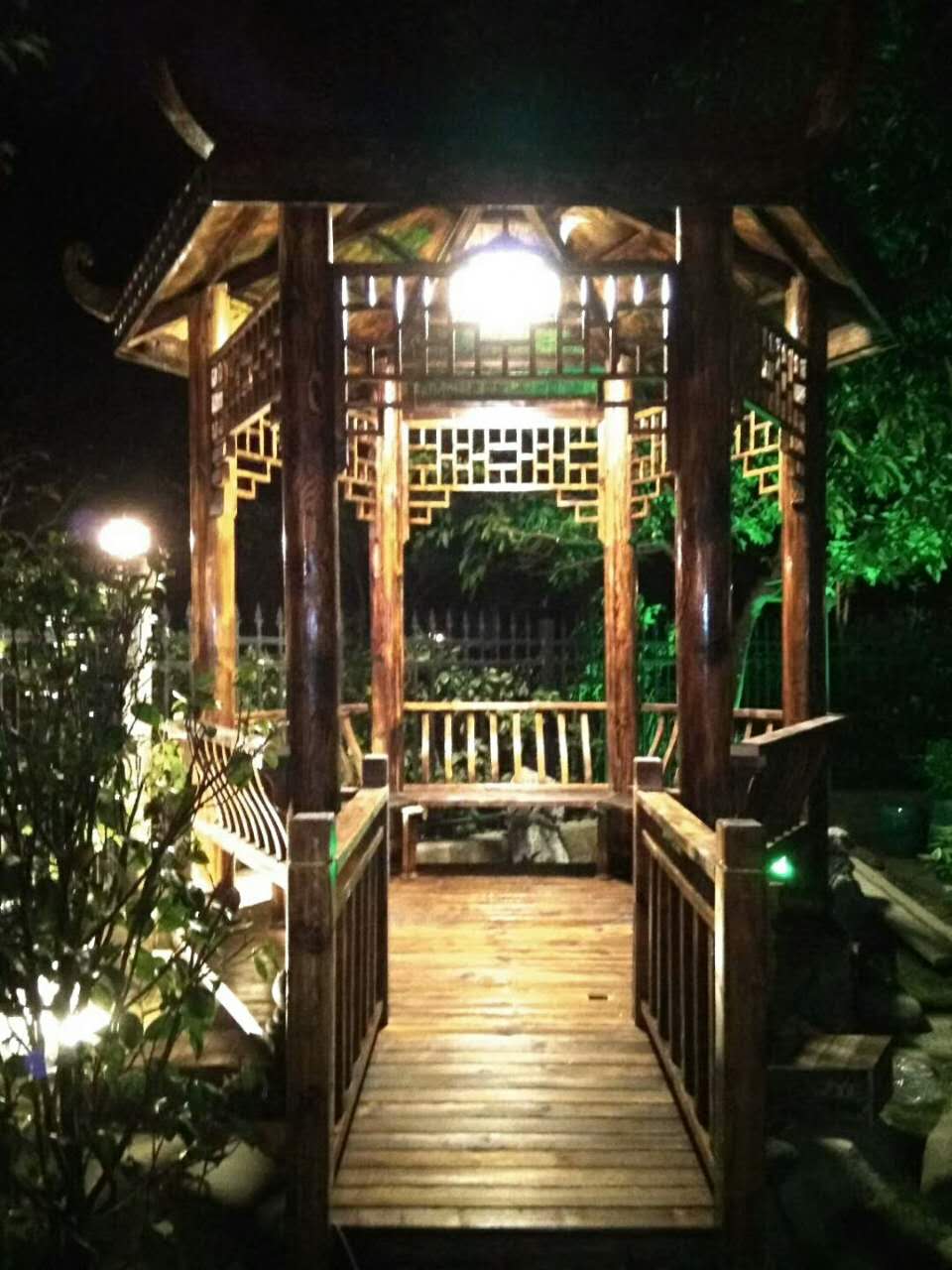 六角亭夜景灯 六角亭夜景灯