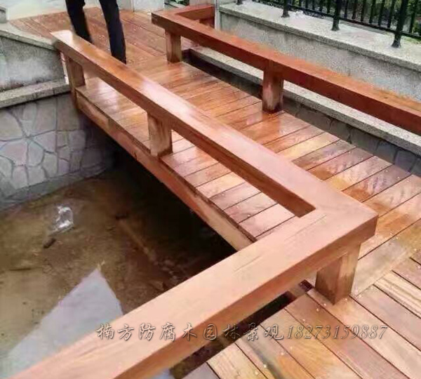 防腐木木桥流水.jpg 防腐木木桥流水.jpg