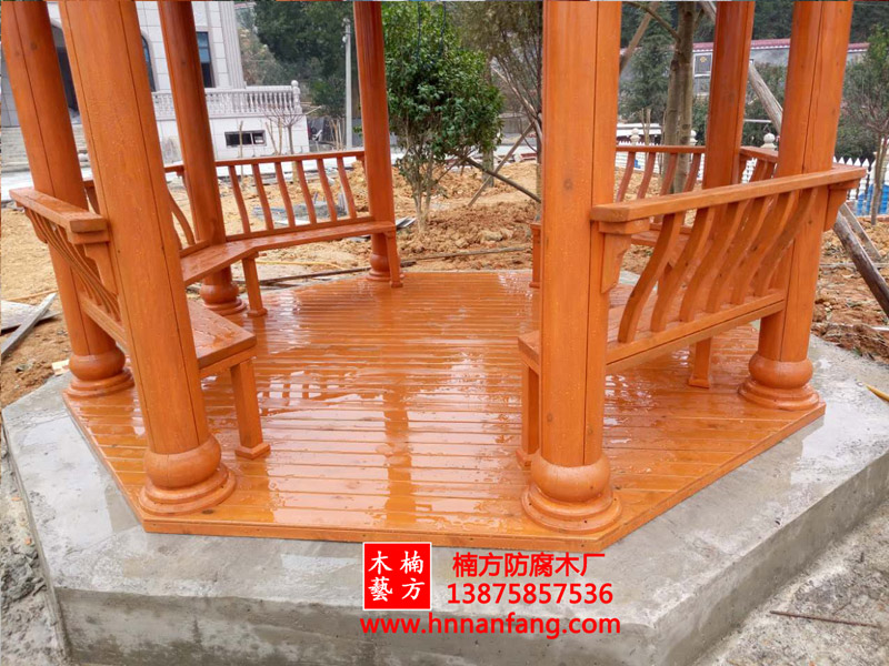 长沙防腐木凉亭.jpg 长沙防腐木凉亭.jpg