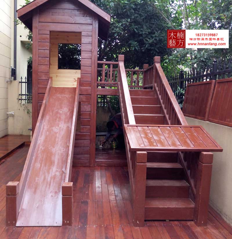 湖南防腐木屋.jpg 湖南防腐木屋.jpg