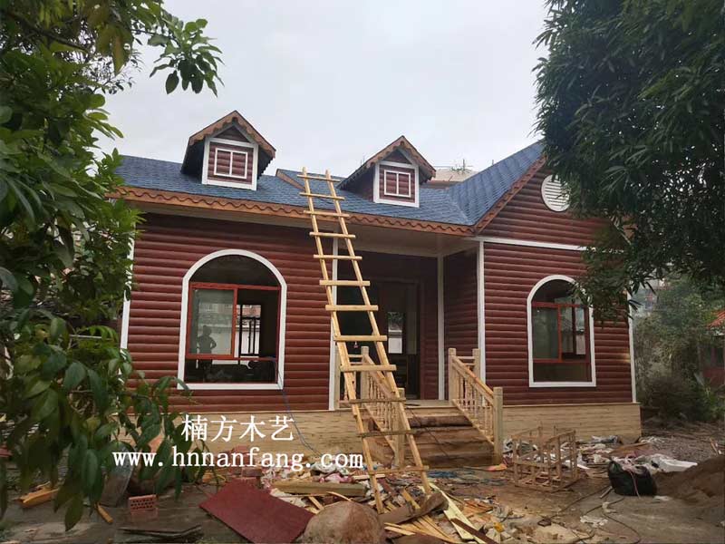 防腐木别墅木屋.jpg 防腐木别墅木屋.jpg