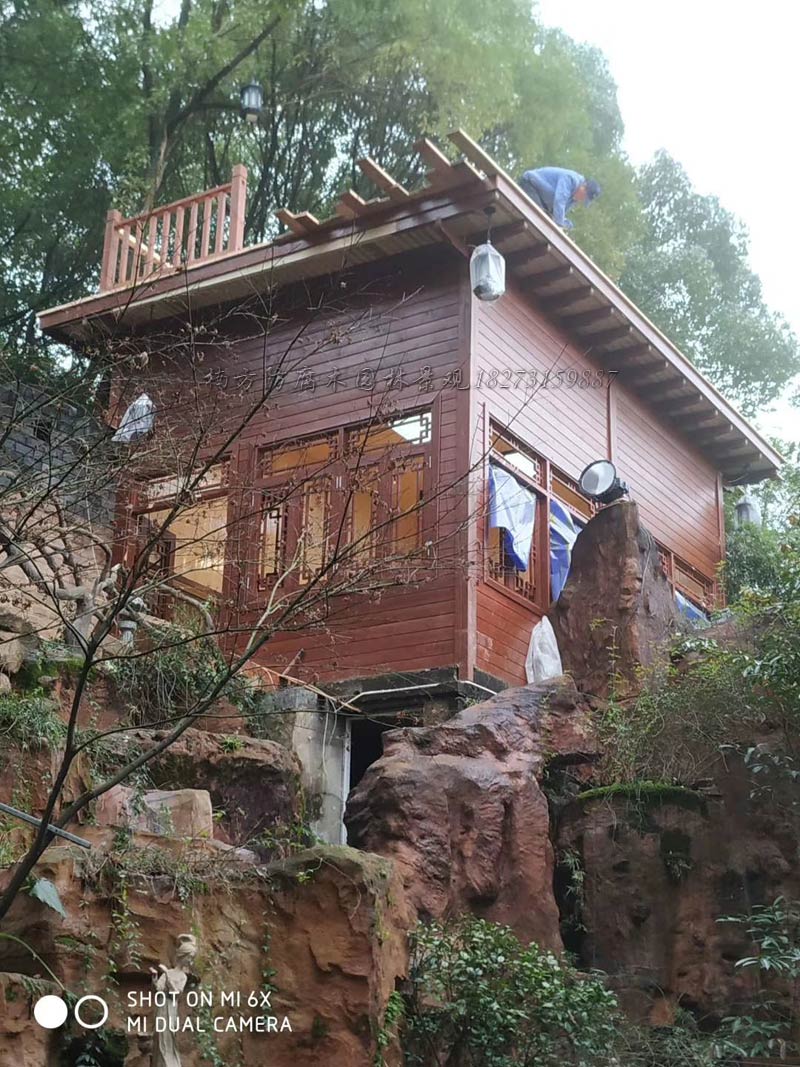 木屋-3.jpg 木屋-3.jpg