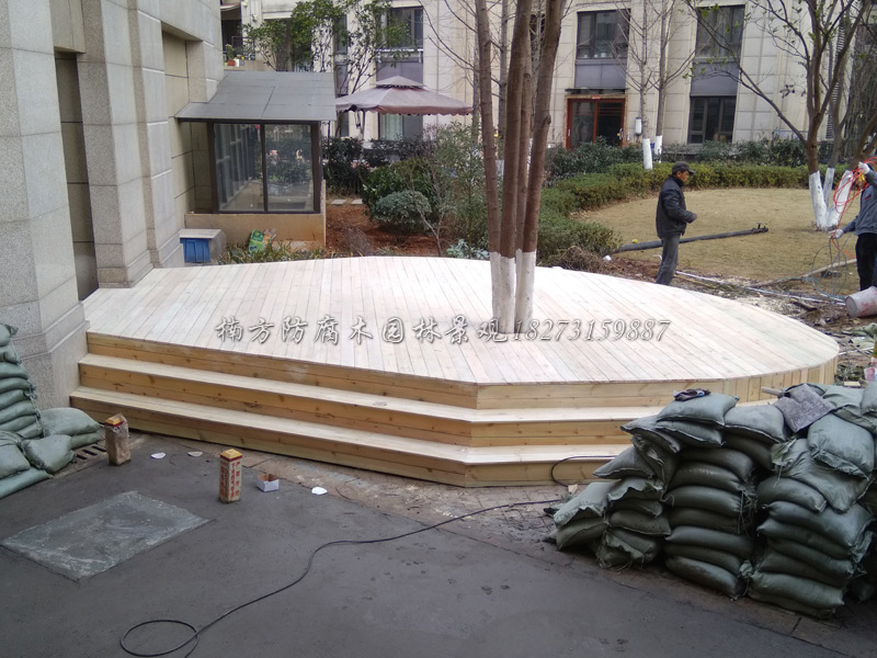 防腐木地板.jpg 防腐木地板.jpg