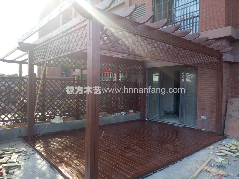 P60813-163814.jpg P60813-163814.jpg